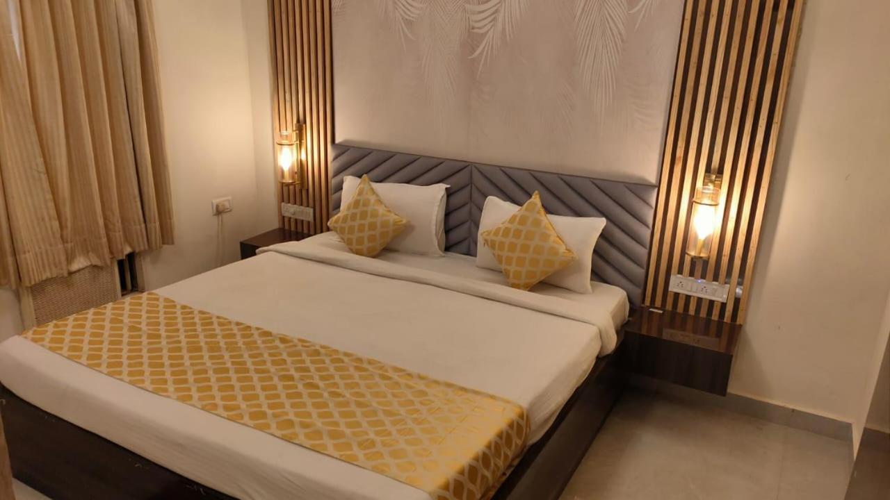 Hotel Sun Green 布巴内什瓦尔 外观 照片
